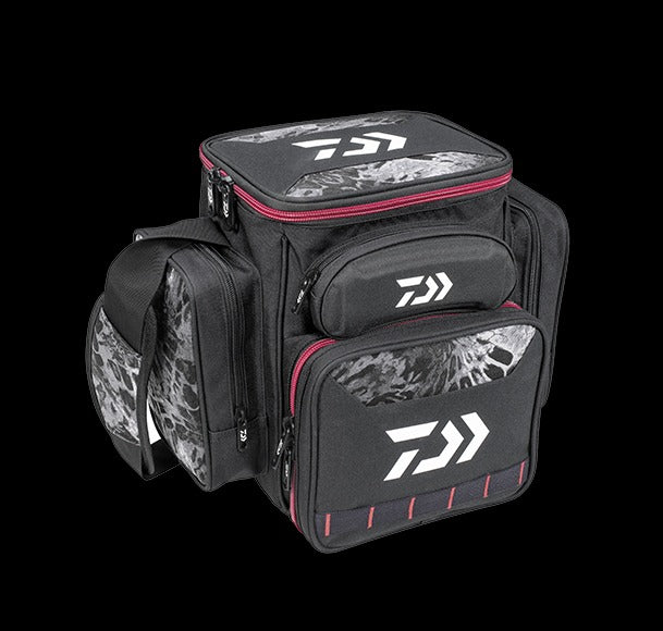 daiwa d-vec tactical front load tackle bag Medium